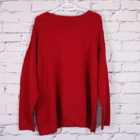 NWT Red crew neck ribbed sweater w gold buttons b2 - Picture 4 of 6